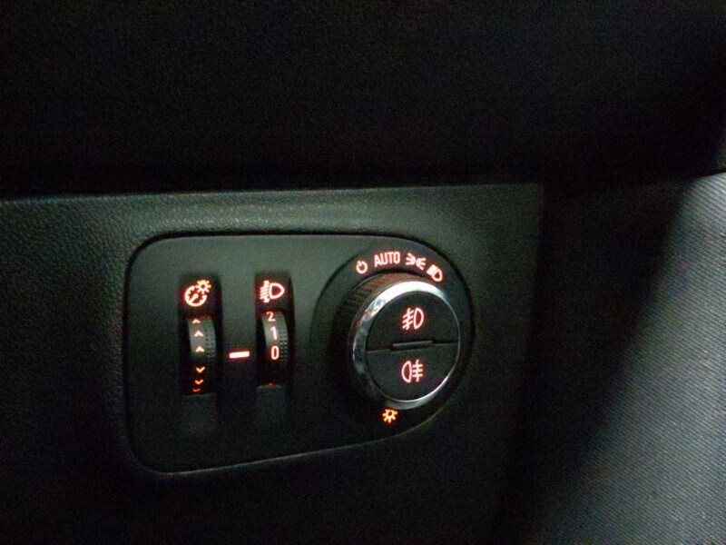 Used Vauxhall Corsa 2016 for sale - 77448269: Photo 19