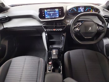 Used Peugeot 2008 2023 for sale - 79573419: Photo