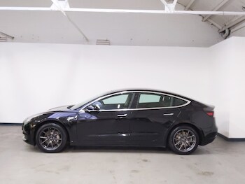Used Tesla Model 3 2019 for sale - 77536625: Photo