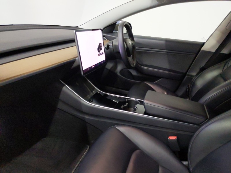 Used Tesla Model 3 2019 for sale - 77536625: Photo 5