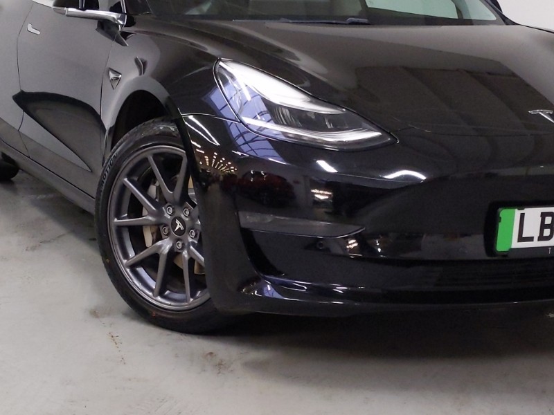 Used Tesla Model 3 2019 for sale - 77536625: Photo 9