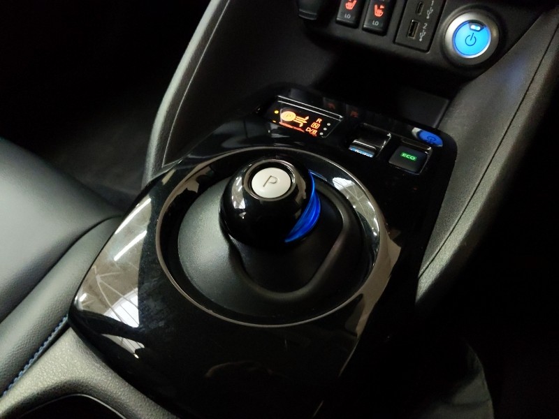 Used Nissan Leaf 2022 for sale - 77012474: Photo 12