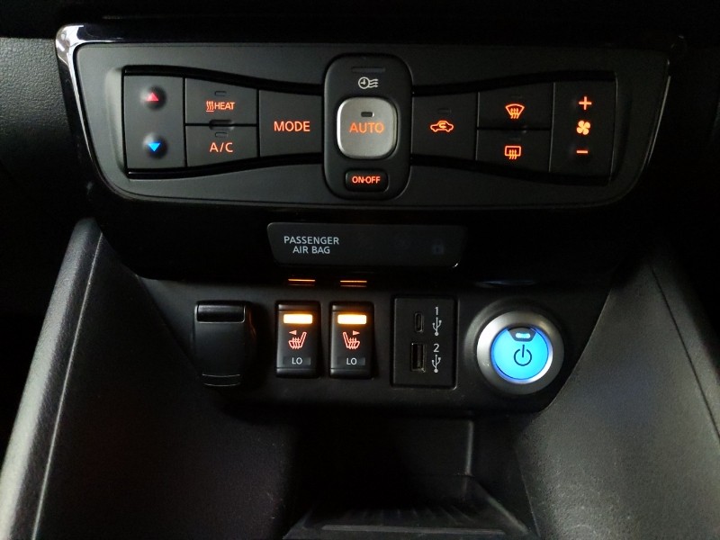 Used Nissan Leaf 2022 for sale - 77012474: Photo 13