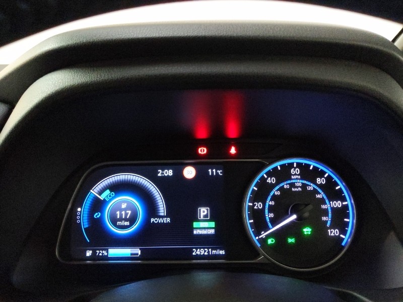 Used Nissan Leaf 2022 for sale - 77012474: Photo 15