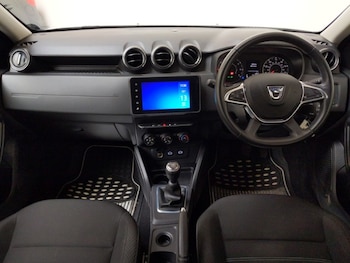 Used Dacia Duster 2023 for sale - 78225082: Photo