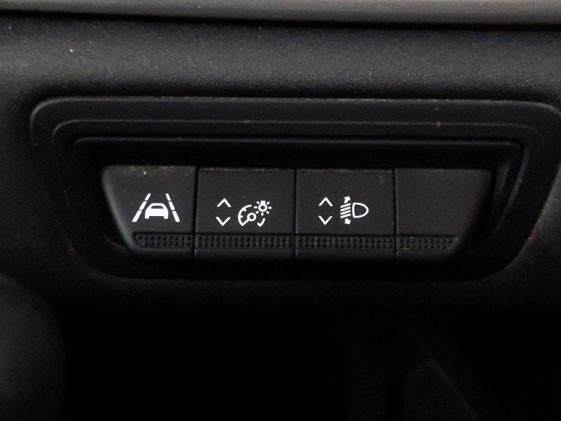 Used Renault Captur 2022 for sale - 77149801: Photo 18