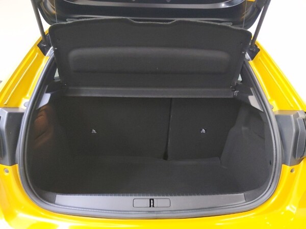 Used Peugeot 208 2020 for sale - 76268859: Photo 8
