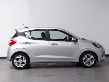 Used Hyundai i10 2021 for sale - 78704062: Photo