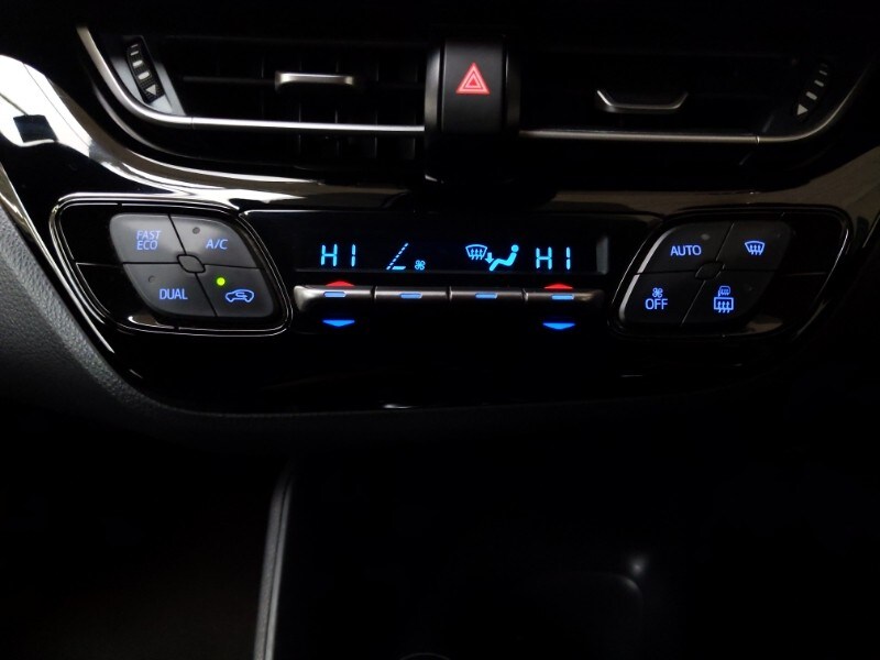 Used Toyota C-HR 2023 for sale - 77815550: Photo 13