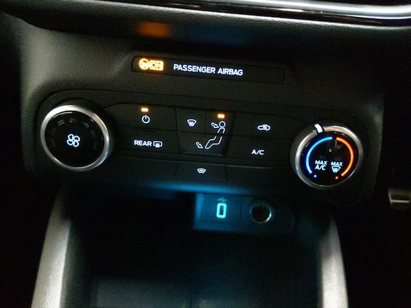 Used Ford Focus 2019 for sale - 76309204: Photo 17