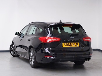 Used Ford Focus 2019 for sale - 76309204: Photo 3