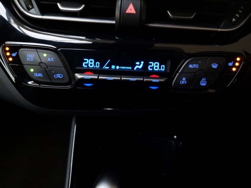 Used Toyota C-HR 2021 for sale - 78164055: Photo 14