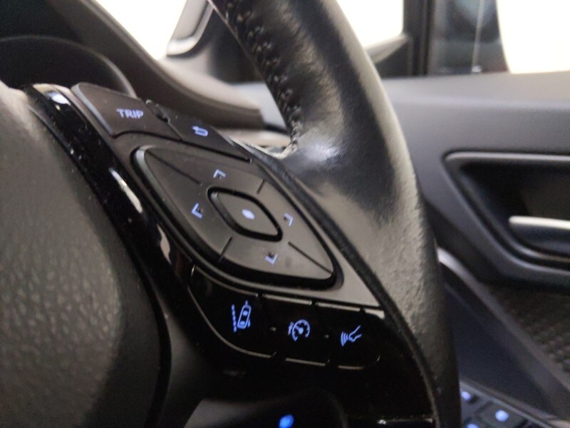 Used Toyota C-HR 2021 for sale - 78164055: Photo 18