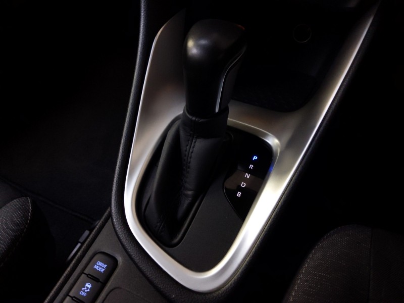 Used Toyota Yaris 2021 for sale - 78085339: Photo 13