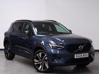 Used Volvo XC40 2025 for sale - 79070146: Photo