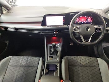 Used Volkswagen Golf 2021 for sale - 76951704: Photo