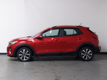 Used Kia Stonic 2023 for sale - 78546566: Photo