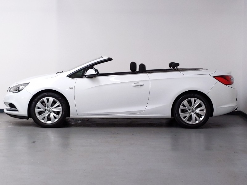 Used Vauxhall Cascada 2013 for sale - 76639363: Photo 4