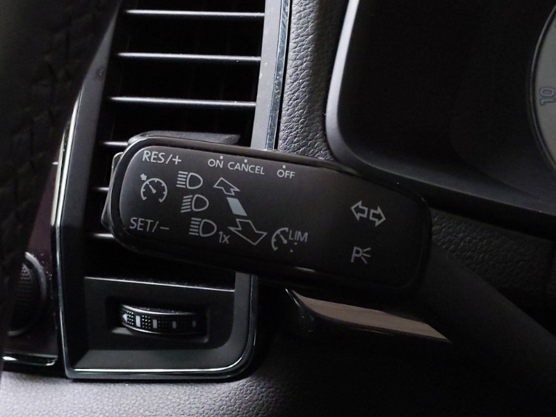 Used Skoda Karoq 2018 for sale - 78147039: Photo 19