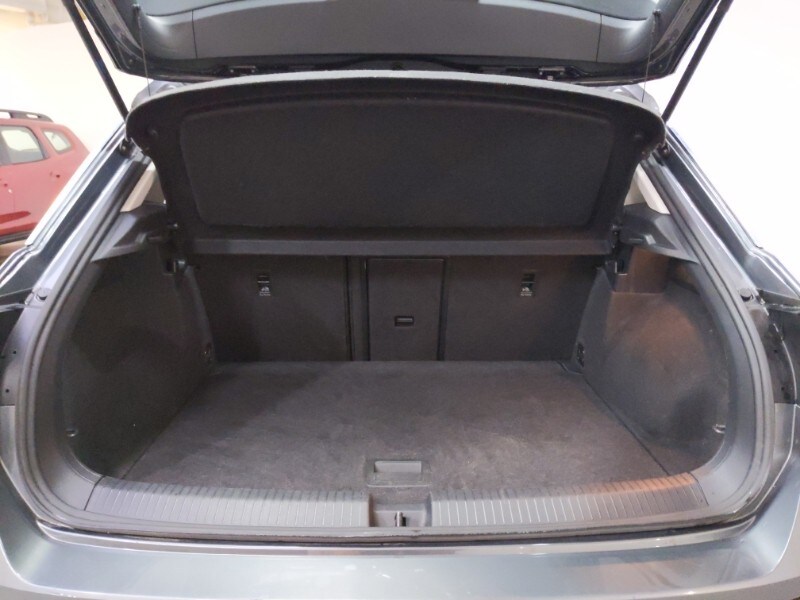 Used Volkswagen T-Roc 2018 for sale - 77183574: Photo 8