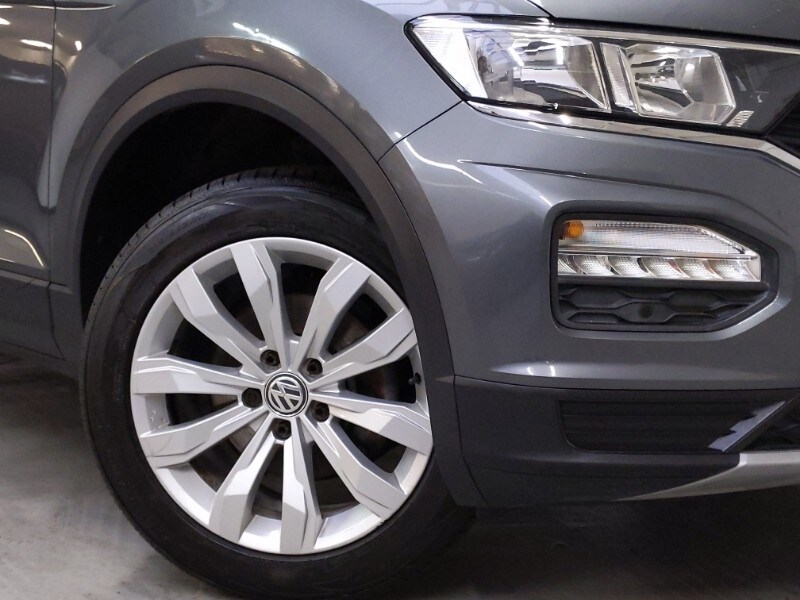 Used Volkswagen T-Roc 2018 for sale - 77183574: Photo 9