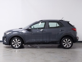 Used Kia Stonic 2021 for sale - 79048347: Photo