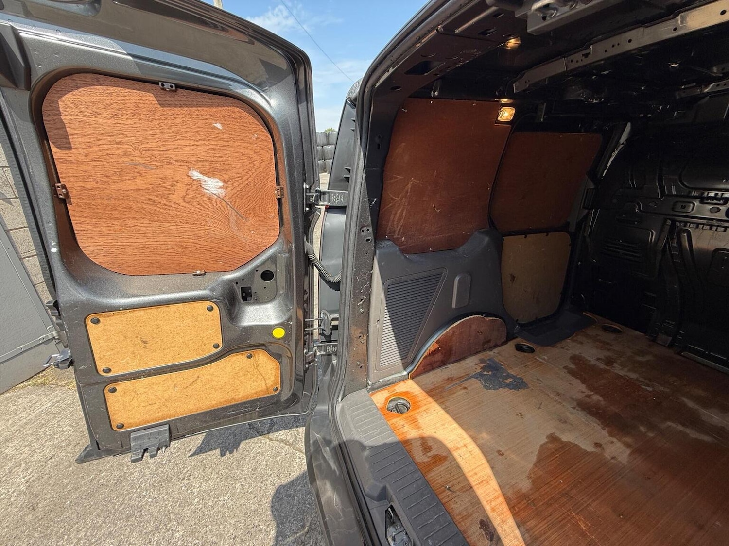 Used Ford Transit Connect 2019 for sale - 76806979: Photo 36