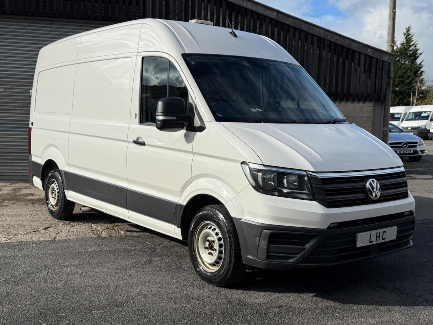 Used Volkswagen Crafter 2020 for sale - 77058422: Photo 2