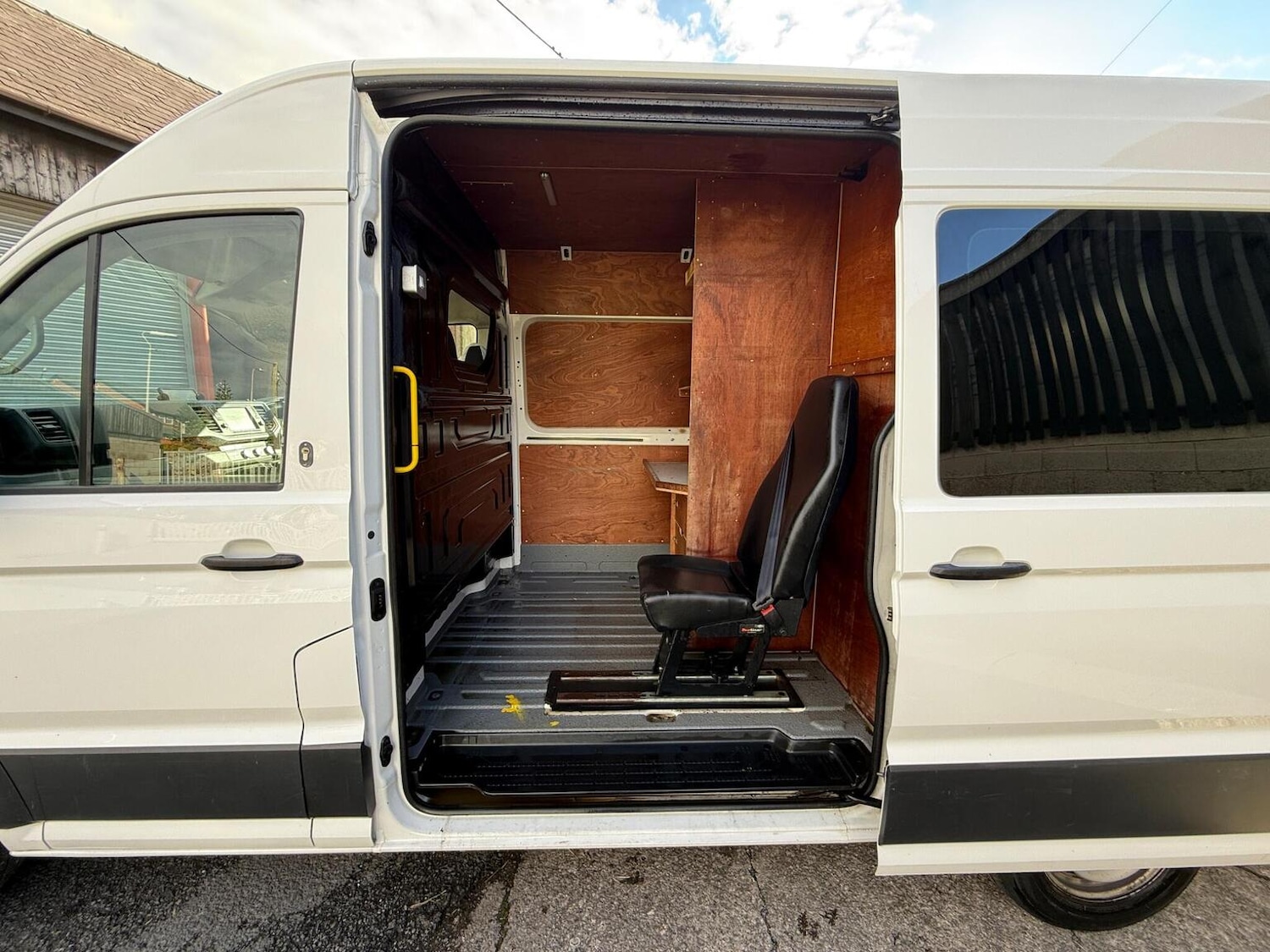 Used Volkswagen Crafter 2020 for sale - 77058422: Photo 37
