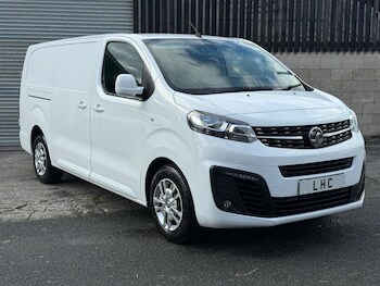 Vauxhall Vivaro feature image