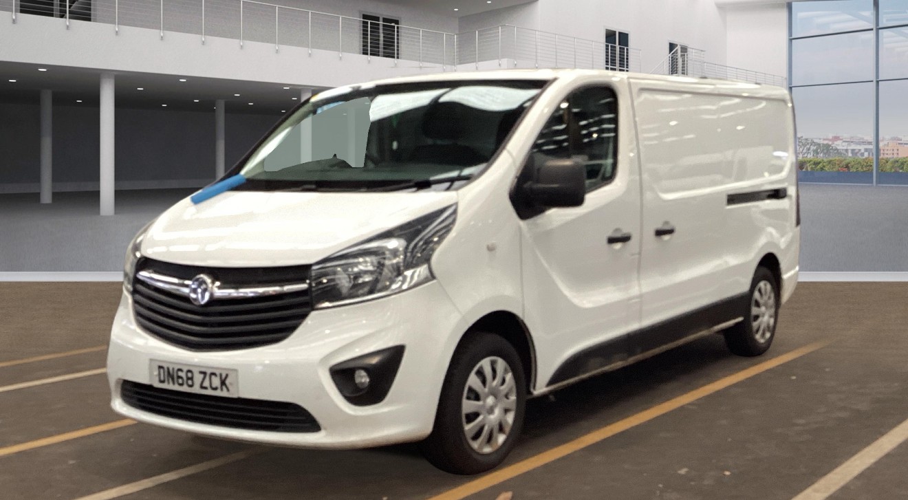 Used Vauxhall Vivaro 2018 for sale - 77271036: Photo 2