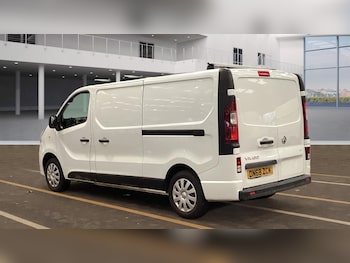 Used Vauxhall Vivaro 2018 for sale - 77271036: Photo