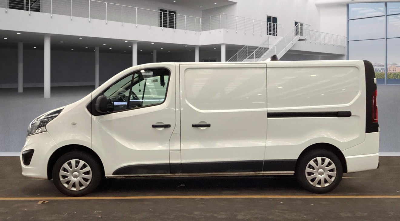 Used Vauxhall Vivaro 2018 for sale - 77271036: Photo 4