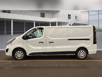 Used Vauxhall Vivaro 2018 for sale - 77271036: Photo