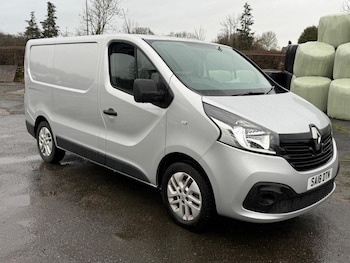 Renault Trafic feature image