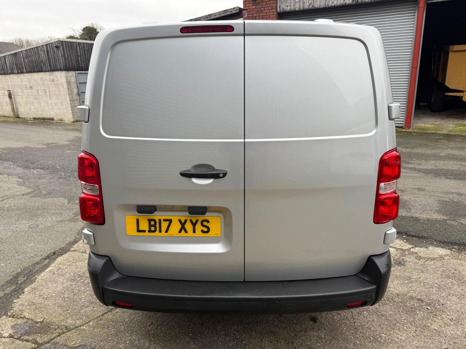 Used Citroen Dispatch 2017 for sale - 77336265: Photo 13