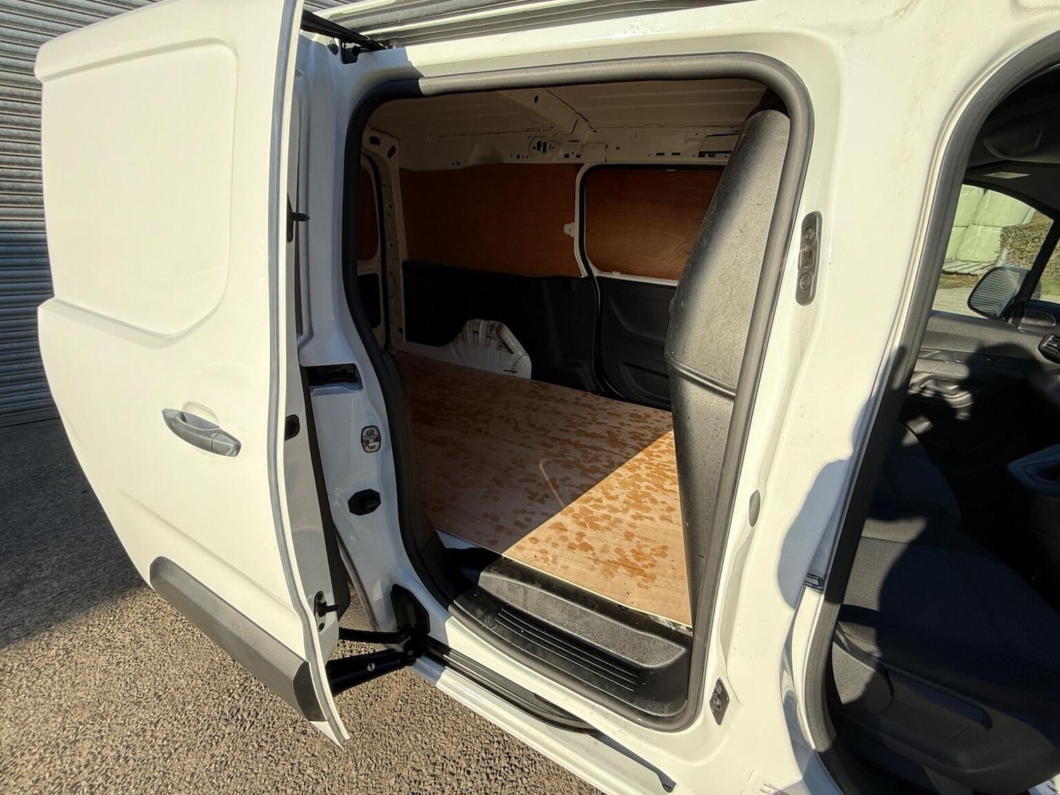 Used Vauxhall Combo 2022 for sale - 76806965: Photo 37