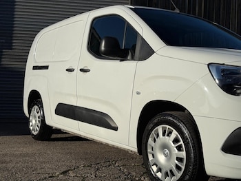 Used Vauxhall Combo 2022 for sale - 76806965: Photo