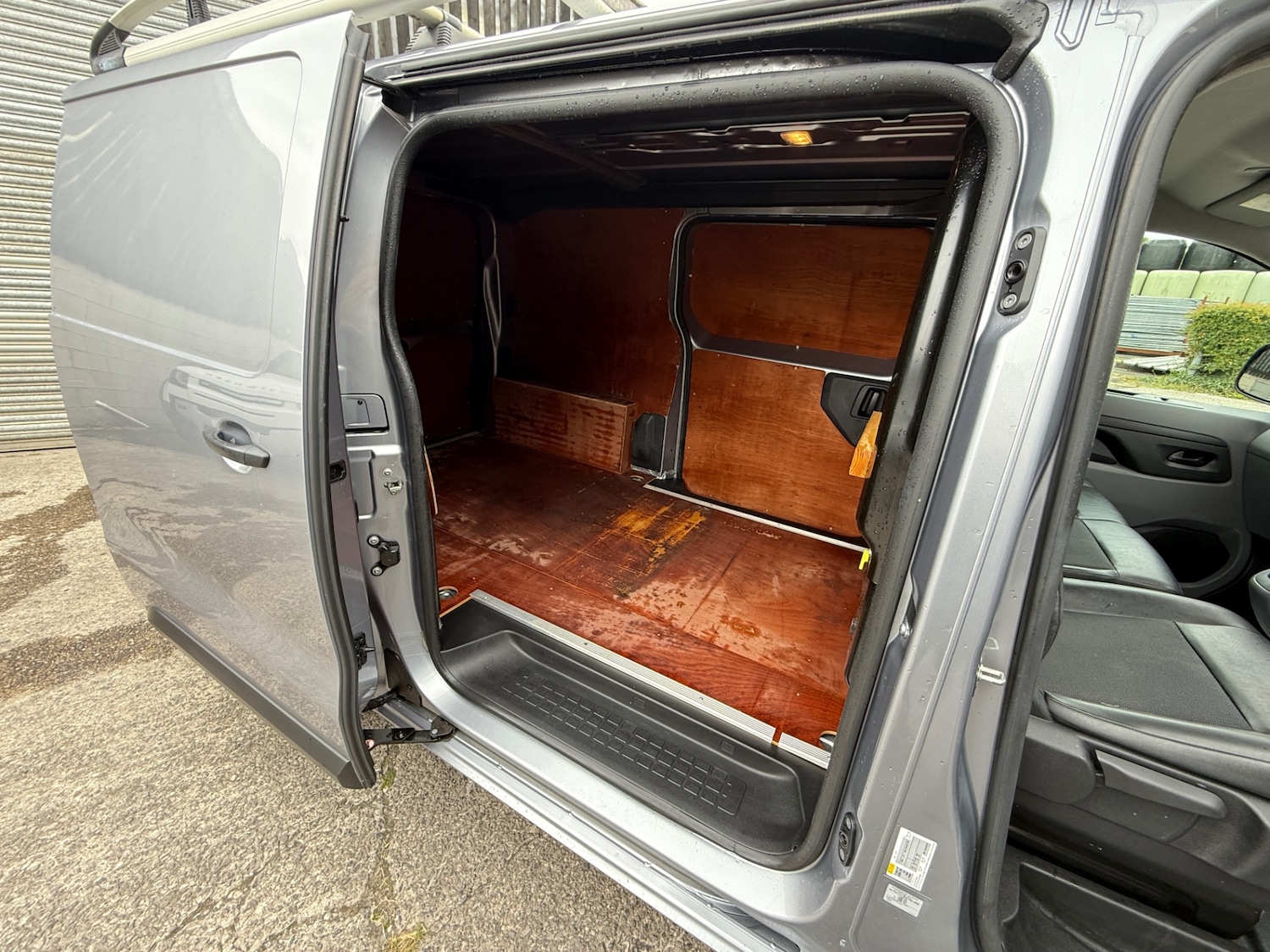Vehicle 29