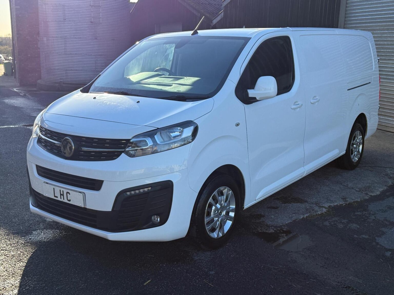 Used Vauxhall Vivaro 2020 for sale - 76924468: Photo 1