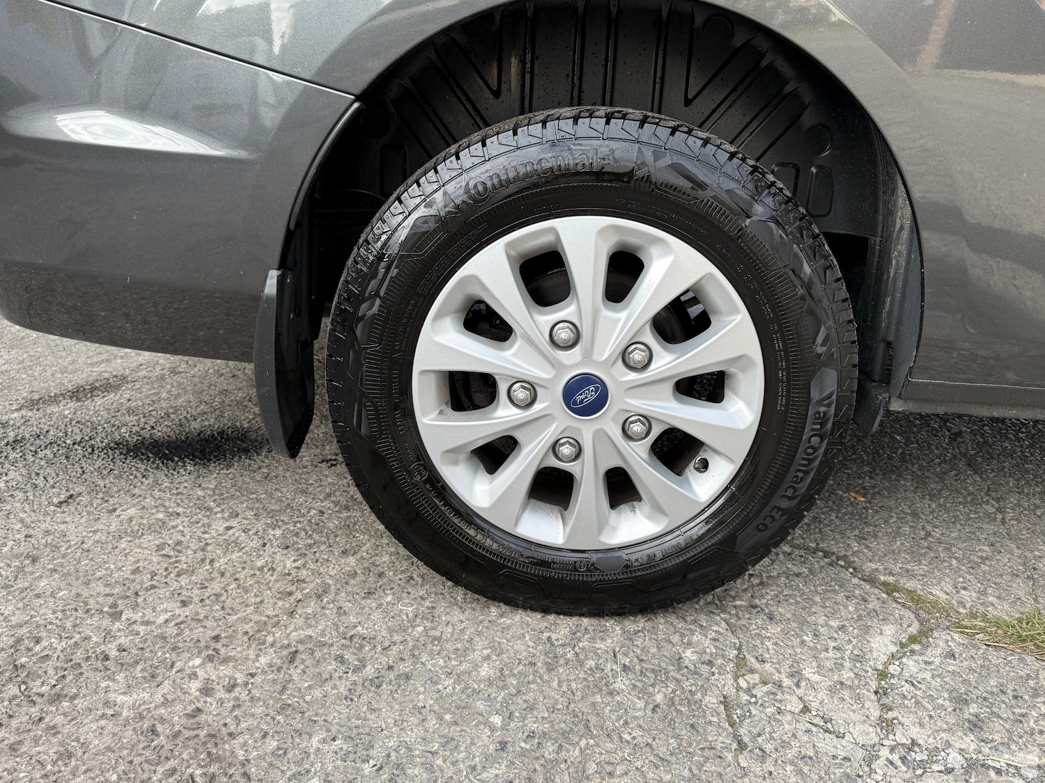 Used Ford Transit Custom 2018 for sale - 76055792: Photo 18