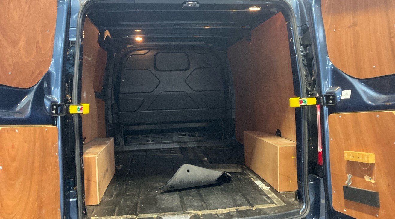 Used Ford Transit Custom 2018 for sale - 77398343: Photo 4