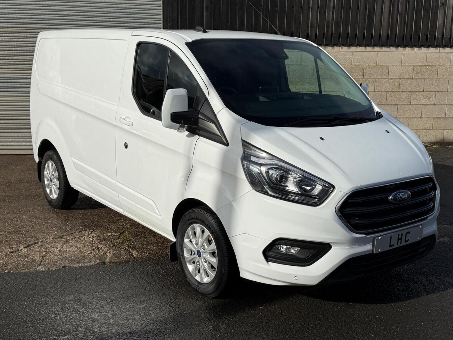 Used Ford Transit Custom 2021 for sale - 76806976: Photo 1