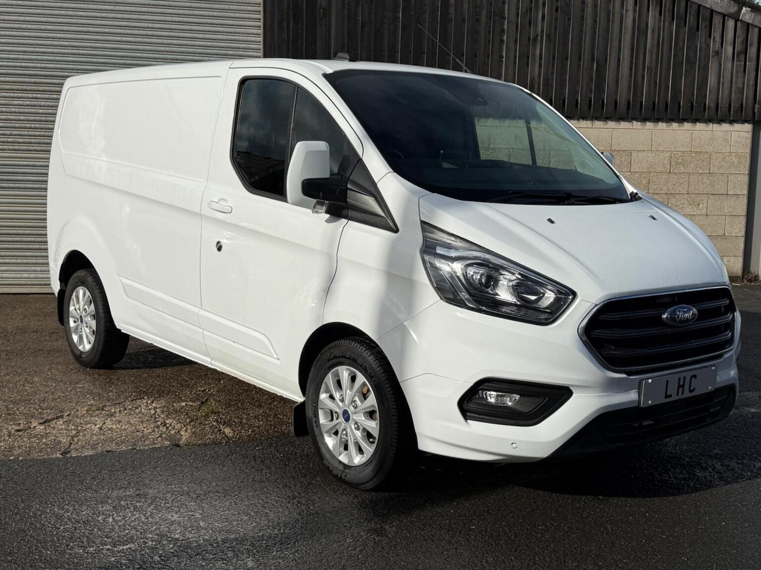 Used Ford Transit Custom 2021 for sale - 76806976: Photo 2