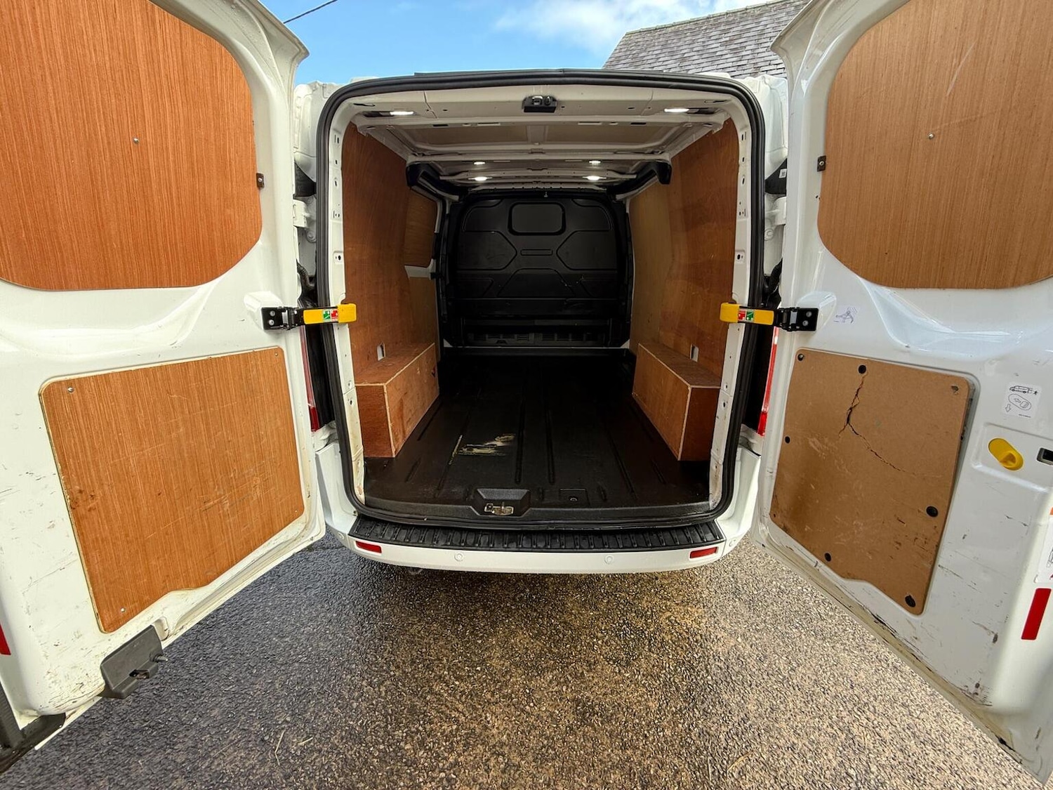 Used Ford Transit Custom 2021 for sale - 76806976: Photo 28