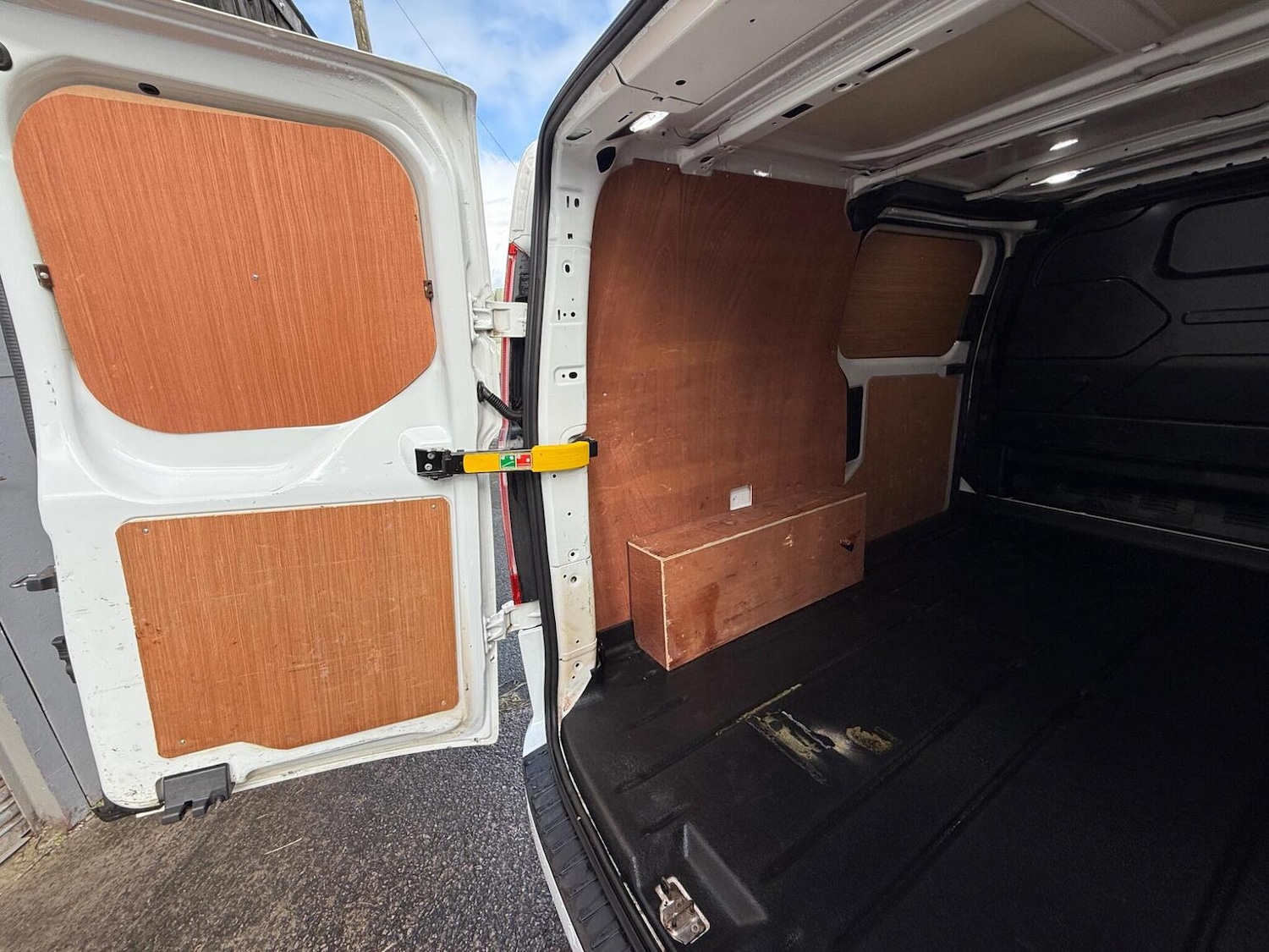 Used Ford Transit Custom 2021 for sale - 76806976: Photo 37