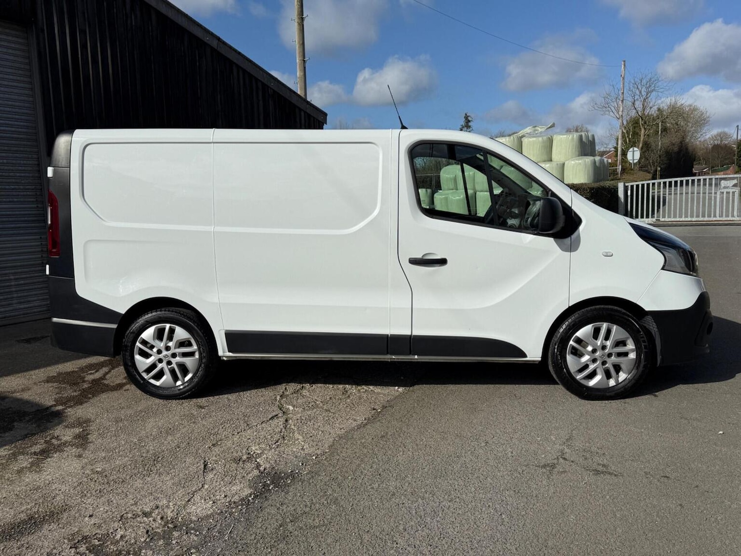 Used Renault Trafic 2017 for sale - 77901259: Photo 20