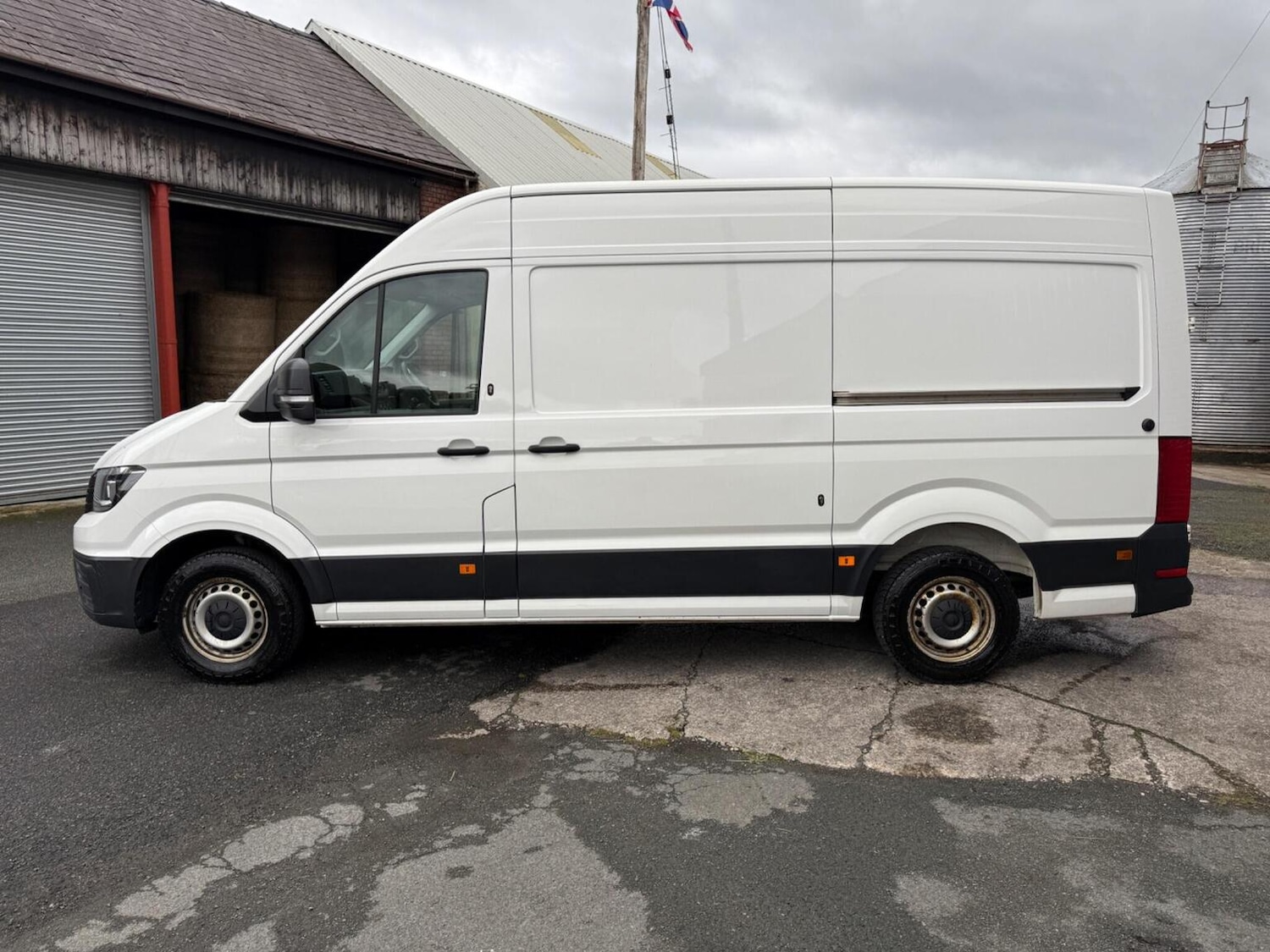 Used Volkswagen Crafter 2020 for sale - 77107651: Photo 10