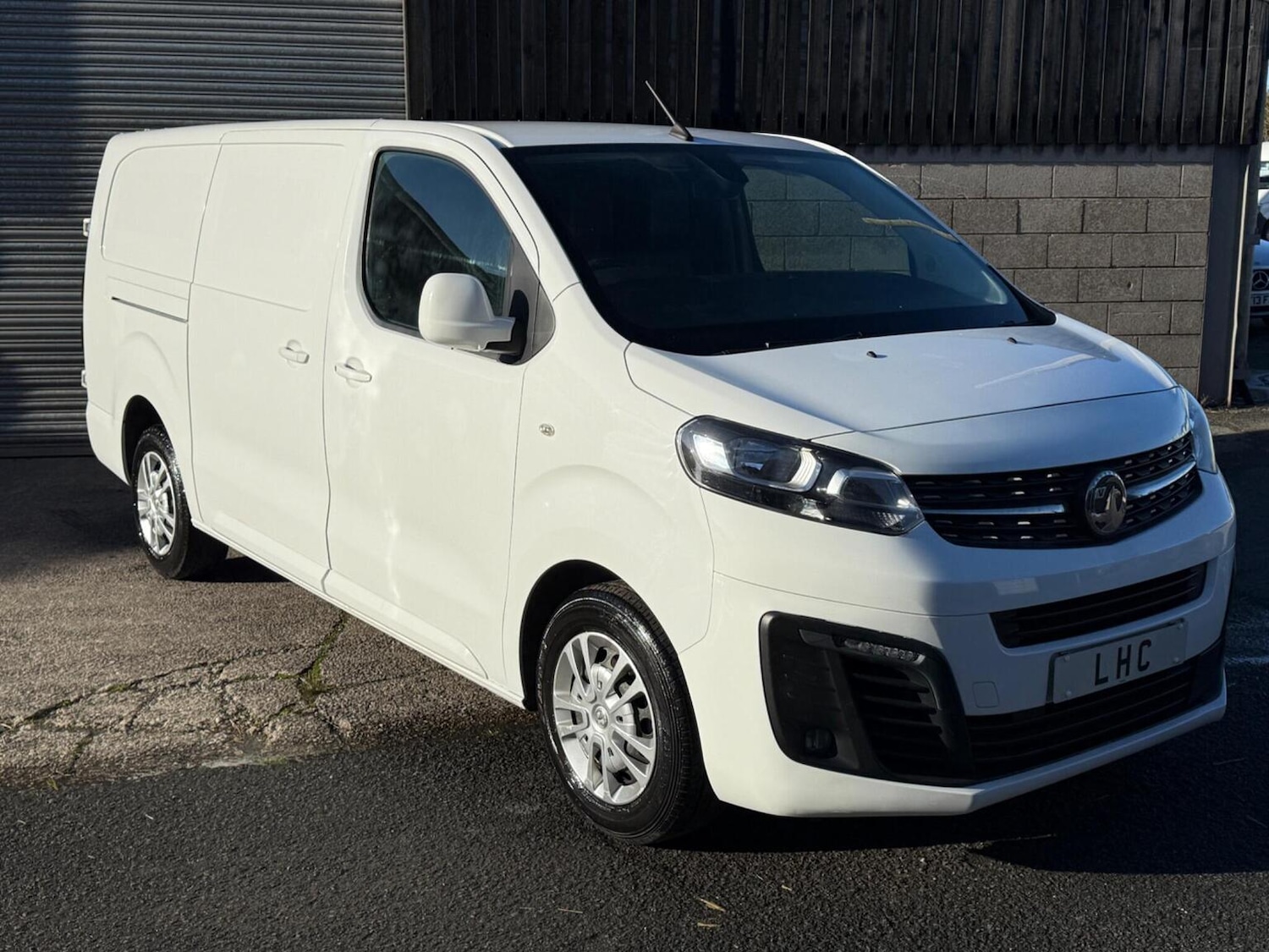 Used Vauxhall Vivaro 2020 for sale - 76806966: Photo 1