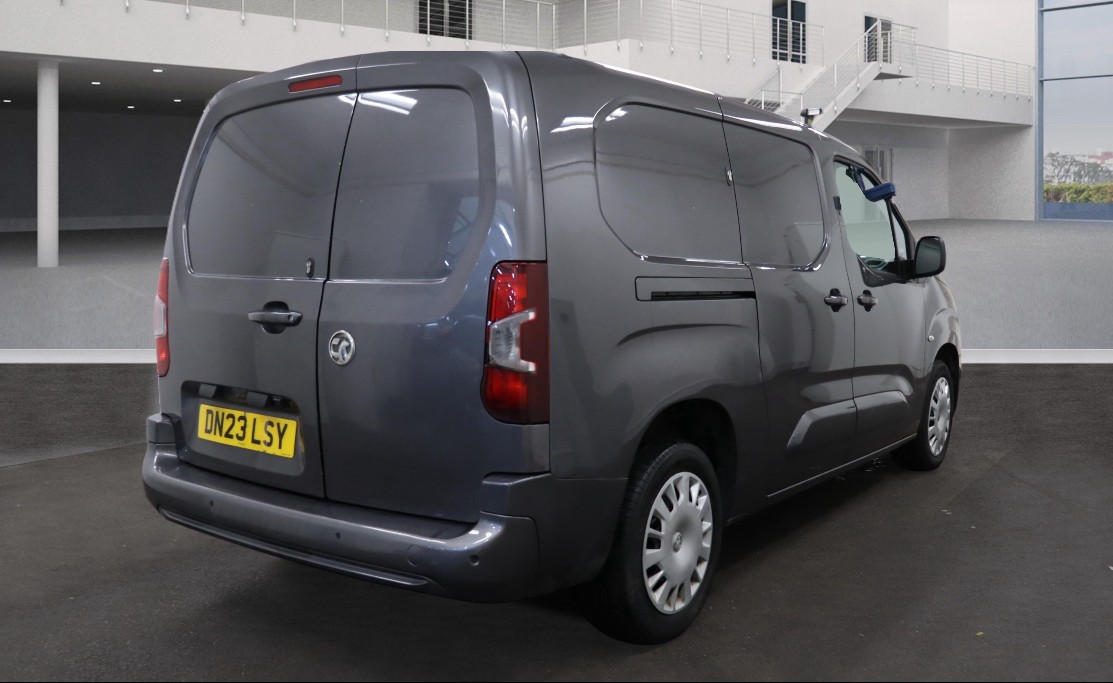 Used Vauxhall Combo 2023 for sale - 77233794: Photo 4